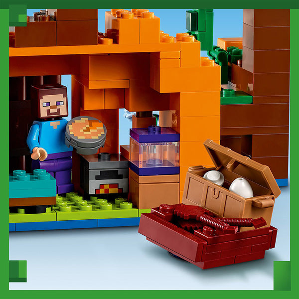 LEGO® Minecraft® The Pumpkin Farm Building Toy Set 21248 - SLIGHTLY DAMAGED BOX