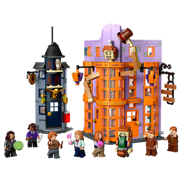 LEGO® Harry Potter™ Diagon Alley™: Weasleys’ Wizard Wheezes™ 76422