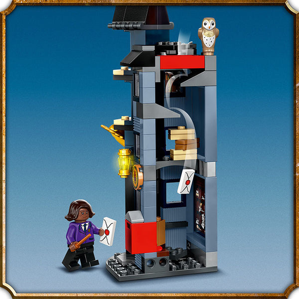 LEGO® Harry Potter™ Diagon Alley™: Weasleys’ Wizard Wheezes™ 76422