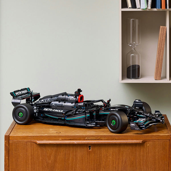 LEGO® Technic™ Mercedes-AMG F1 W14 E Performance Set 42171 - SLIGHTLY DAMAGED BOX