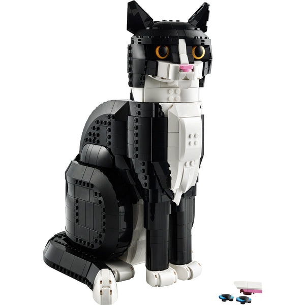 LEGO® Ideas Tuxedo Cat Model Kit 21349