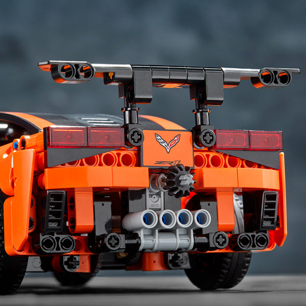 LEGO® Technic Chevrolet Corvette ZR1 42093