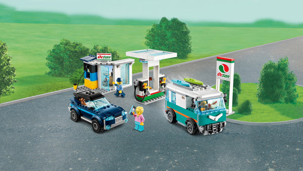 LEGO® City Service Station