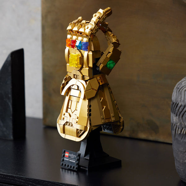 LEGO® Marvel Infinity Gauntlet Collectible Building Kit 76191